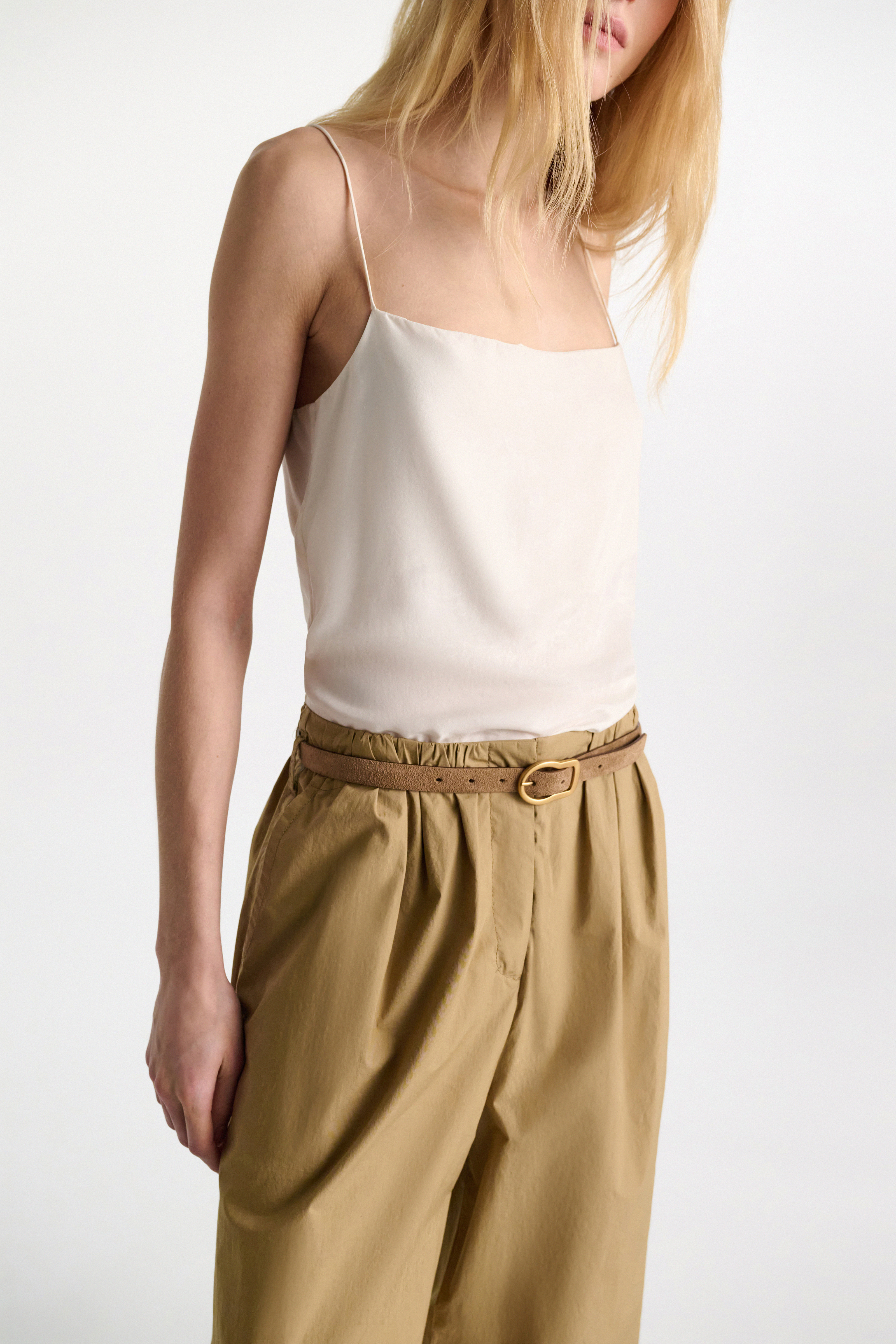 Dorothee Schumacher Suede belt with signature buckle buckwheat